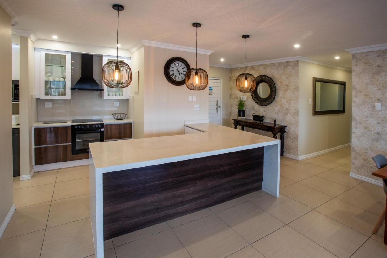 Stay At The Point - Peaceful Plentiful Penthouse Durban Exterior foto